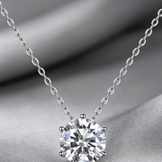 Afternoon Rose - A Fashionable And Luxurious Diamond Jewelry Pendant Set With 1-carat, 2-carat And 3-carat Moissanite S925 Sterling Silver And Platinum Plating