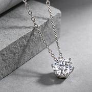 Afternoon Rose - A Fashionable And Luxurious Diamond Jewelry Pendant Set With 1-carat, 2-carat And 3-carat Moissanite S925 Sterling Silver And Platinum Plating