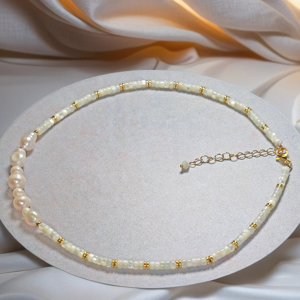 Elegant Mother of Pearl Choker Necklace – Minimalist Seashell Jewelry