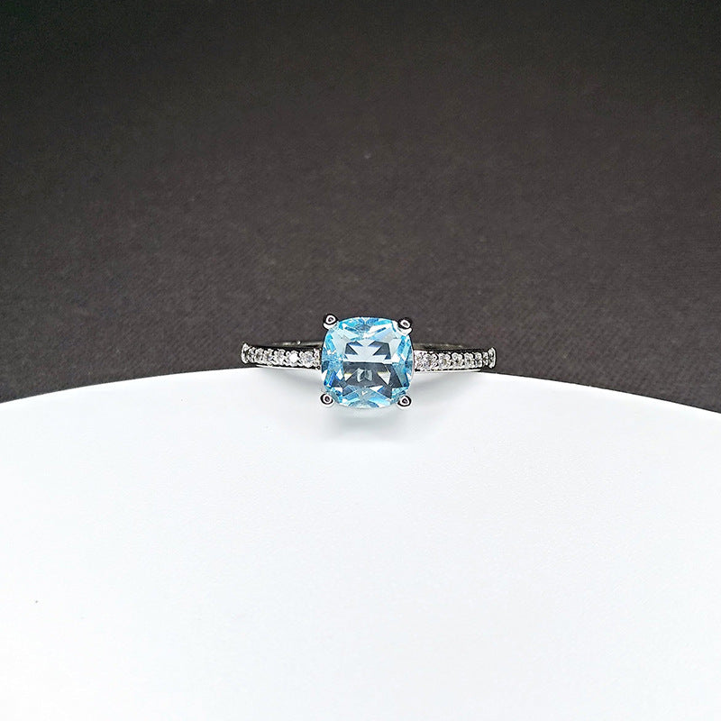 European And American Four Prong Sapphire Moissanite Diamond Ring