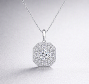 Small Square Bag - A Fashionable And Luxurious Diamond Jewelry Piece Set With 1-carat Moissan Diamond S925 Sterling Silver And Platinum-plated Pendant