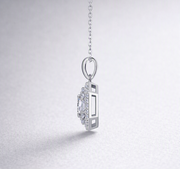 Small Square Bag - A Fashionable And Luxurious Diamond Jewelry Piece Set With 1-carat Moissan Diamond S925 Sterling Silver And Platinum-plated Pendant