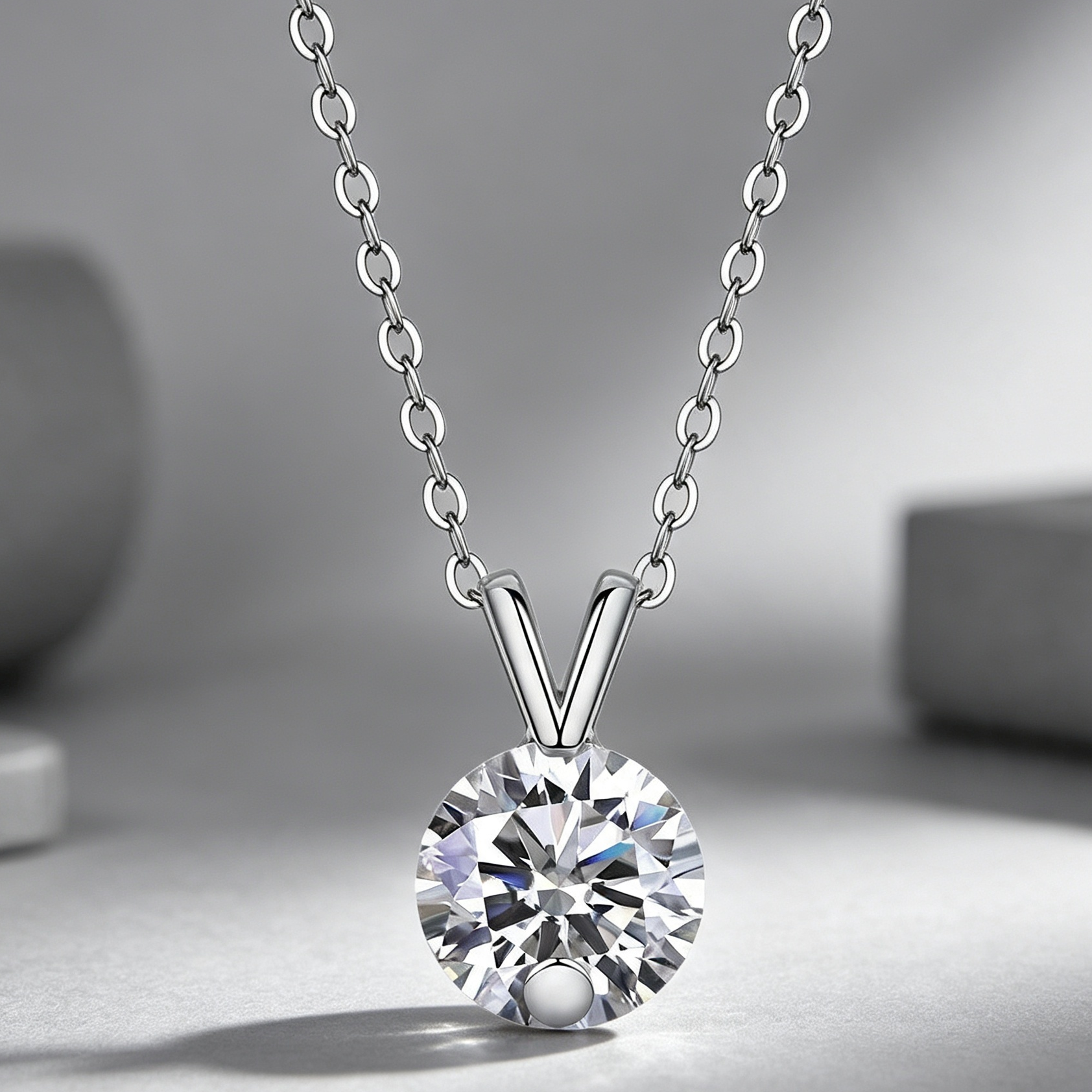 V-shaped - A Fashionable And Luxurious Diamond Jewelry Piece Set With 2-carat Moissan Diamond S925 Sterling Silver And Platinum-plated Pendant