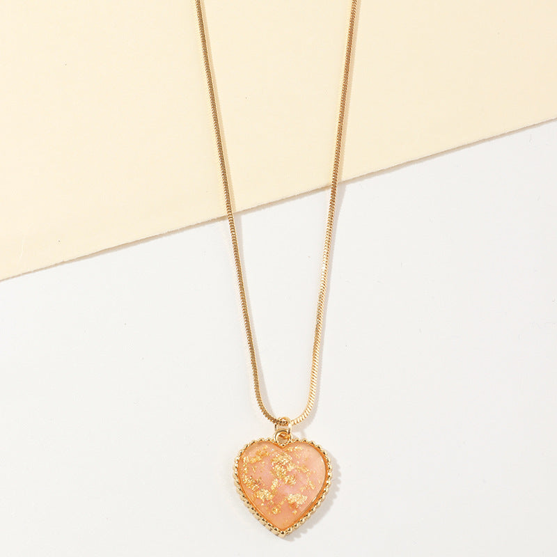 Necklace retro gold leaf peach heart pendant