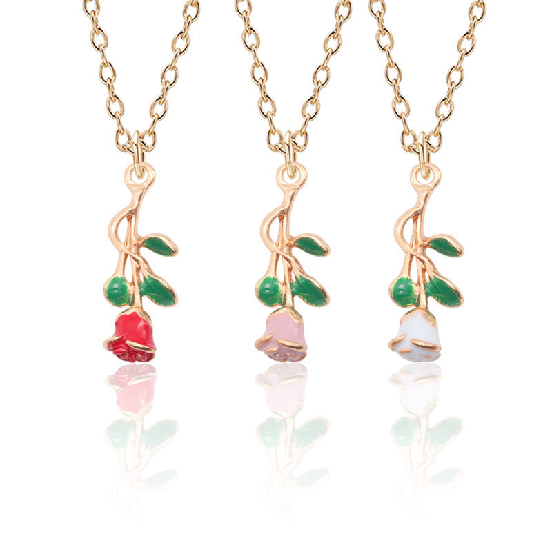 Vintage cute rose pendant Gold necklace for women