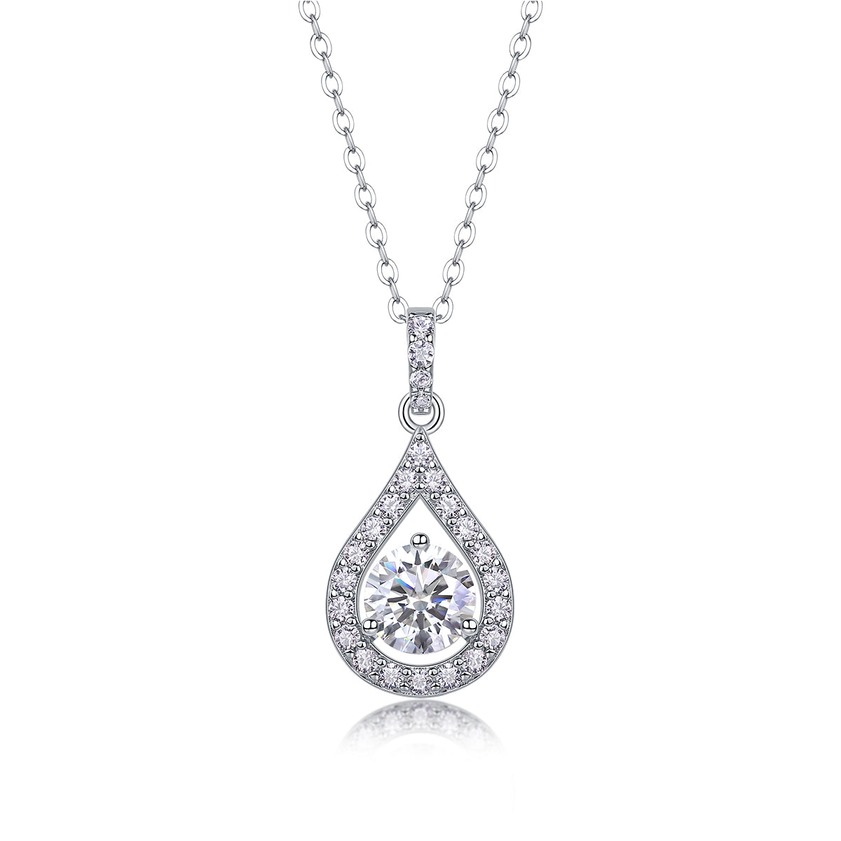 Heart Charm - A Fashionable And Luxurious Diamond Jewelry Piece Set With 1-carat Moissan Diamond S925 Sterling Silver And Platinum-plated Pendant