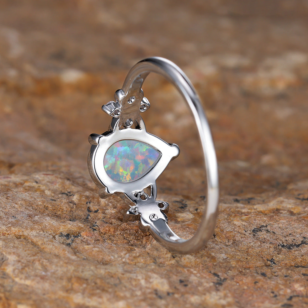 Drop-shaped Inlaid Diamond Flower Ring