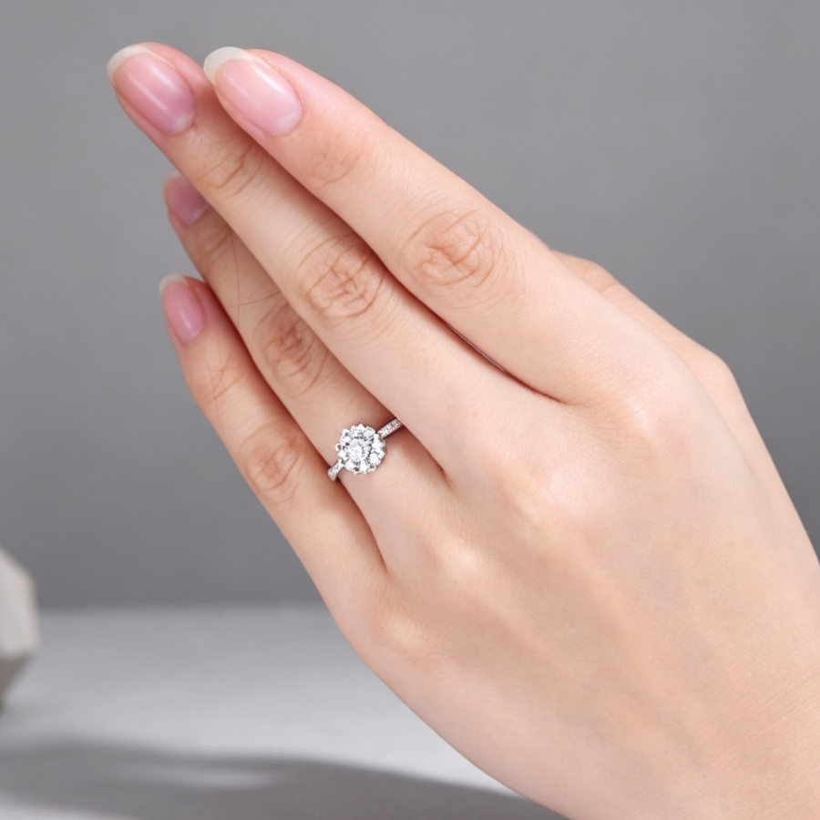 Micro Carat Engagement And Wedding Ring Ring Female Proposal Ring 18K Gold Diamond Ring Zircon Bare Diamond