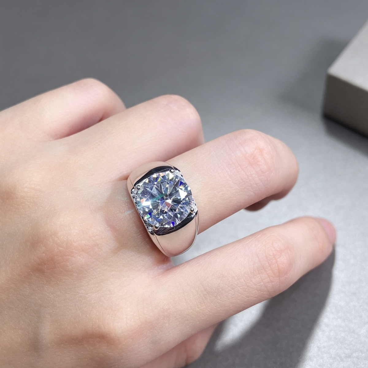 Men's 5 Karat Eight Hearts And Eight Arrows Plated PT950 Simulation Moissanite Open Ring