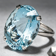 European and American fashion hot engagement engagement diamond ring diamond inlaid sea blue Topaz ring jewelry