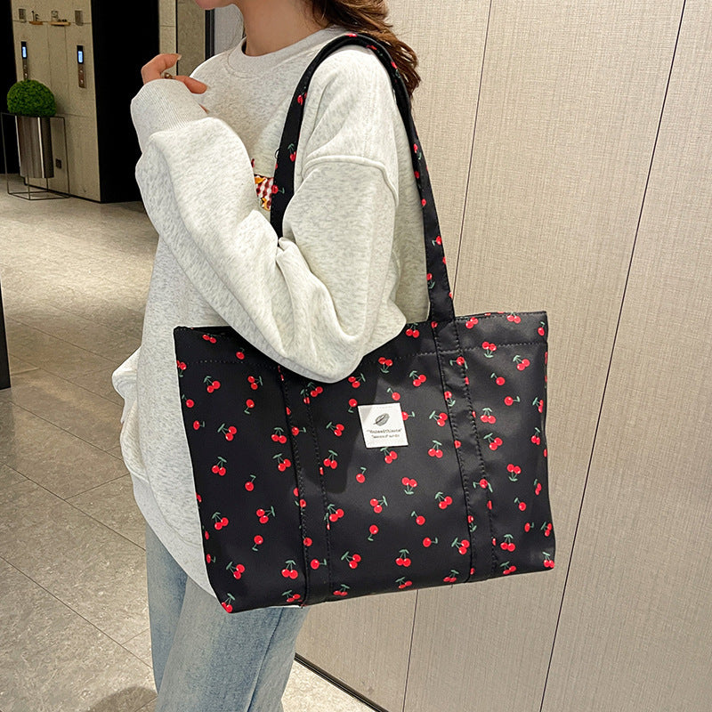 Large Capacity Commuter Shoulder Handbag Holder