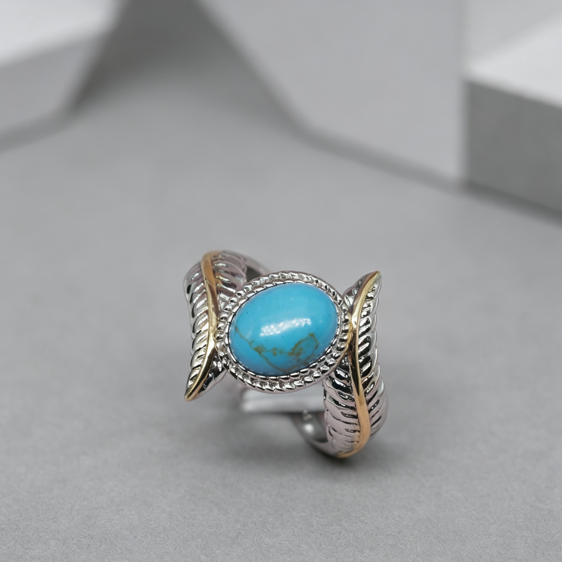 Zhen Rong wish hot selling new products, European and American extravagant inlaid Green Turquoise feather ring color ring party engagement ring