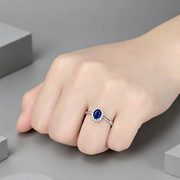 High-end foreign explosions jewelry Europe and the United States popular engagement ring high-grade blue zircon gold ring