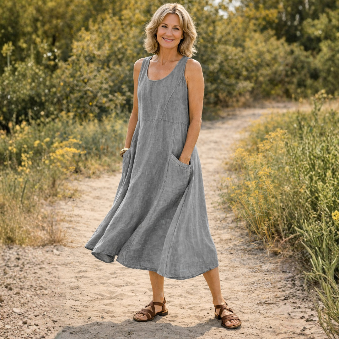 Scarlett | Relaxed Vest Dress
