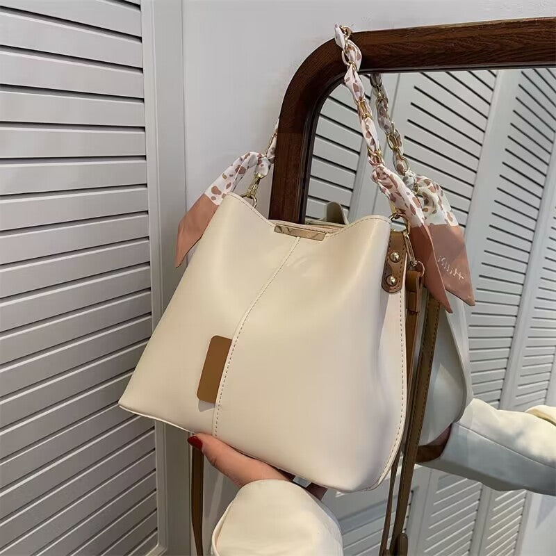 Women's Chain Shoulder Messenger Bag