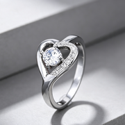 European and American ornaments inlaid with AAA high grade zircon heart rings