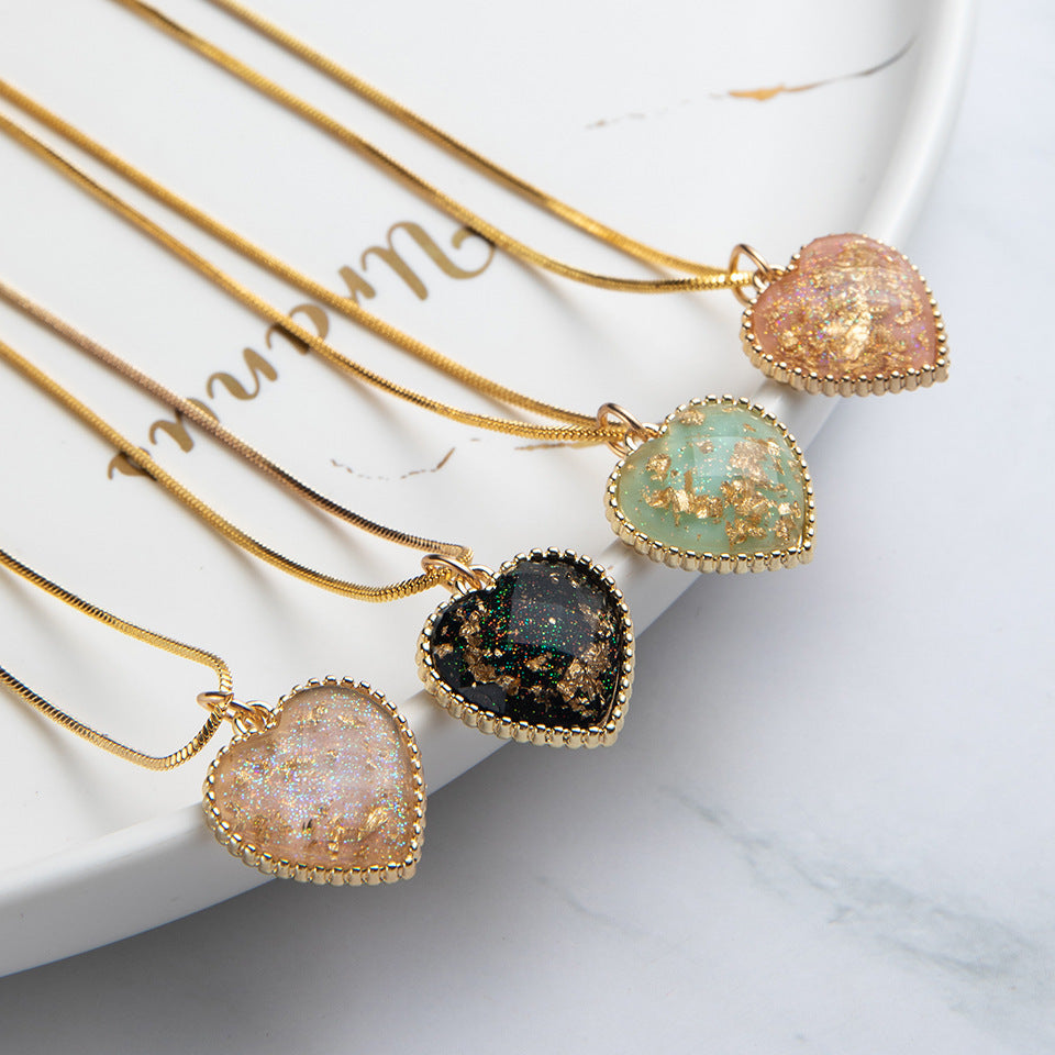 Necklace retro gold leaf peach heart pendant