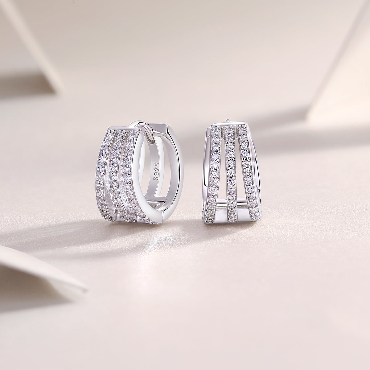 Human March Luxury Fashion Diamond Earrings Stud Inlaid With Mosan Diamond Silver Jewelry