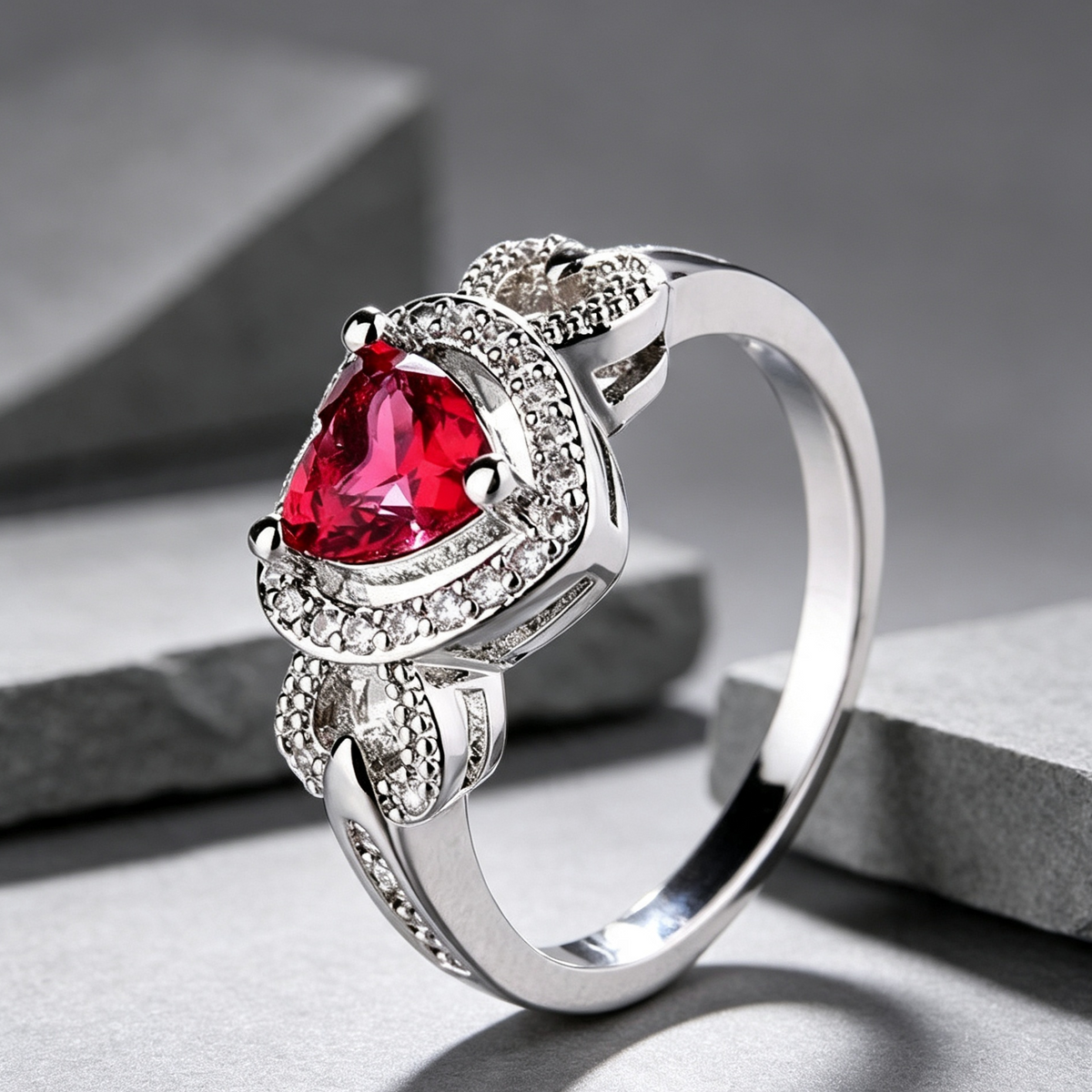Women's Red Heart-shaped Wedding Ring Personalized Bracelet