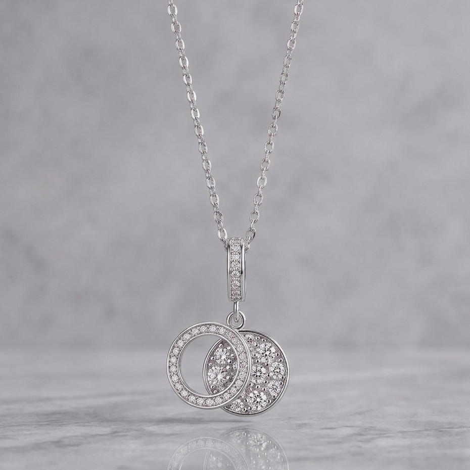Double Ring Combination - A Fashionable And Luxurious Diamond Jewelry Piece Set With Moissanite S925 Sterling Silver And Platinum-plated Pendant