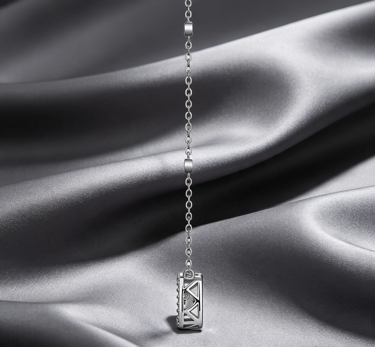 Sweet - A Fashionable And Luxurious Diamond Jewelry Pendant Set With 1-carat Moissanite S925 Sterling Silver And Platinum Plating