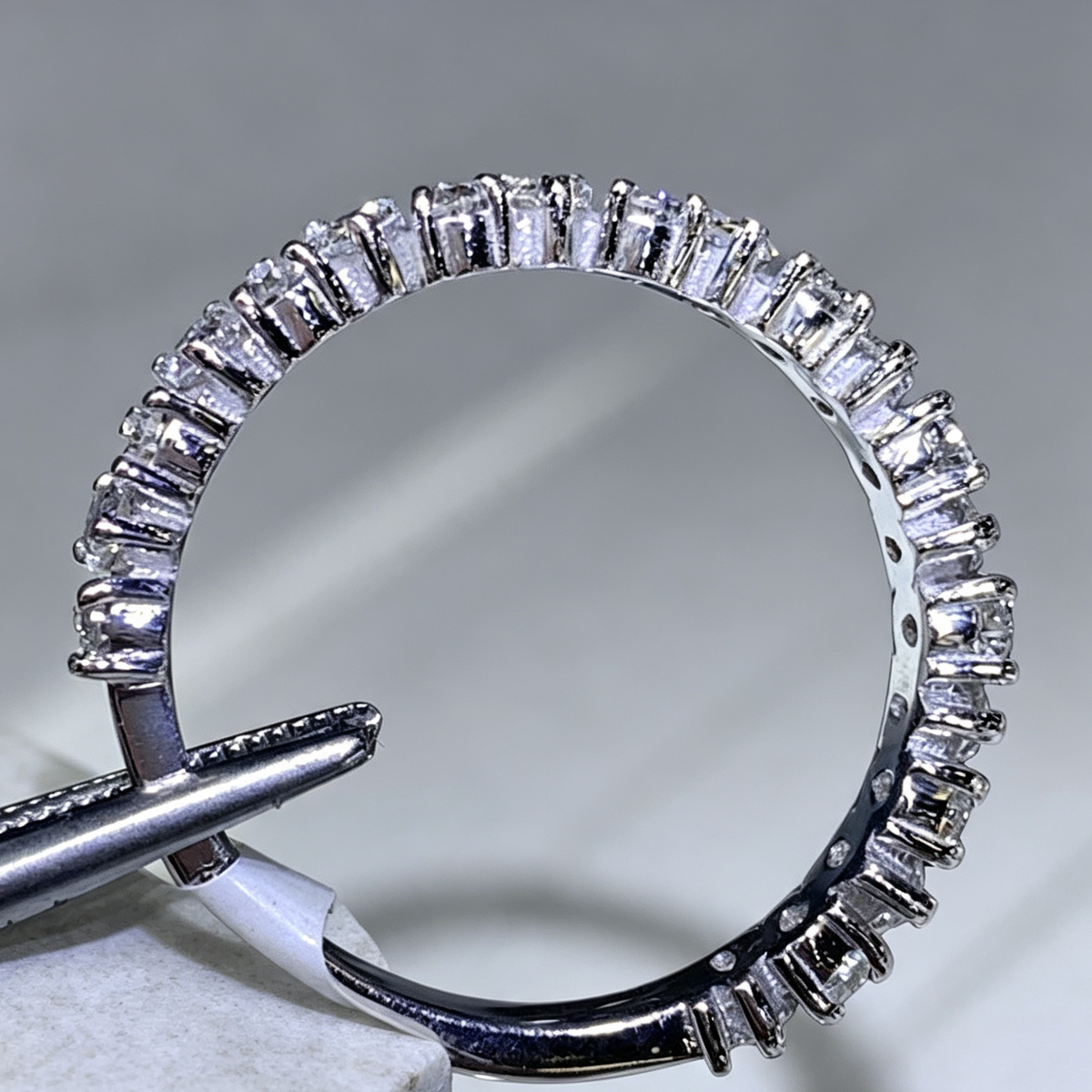 Simple Luxury Inlaid Waterdrop Rhinestone Rings Women's Simple