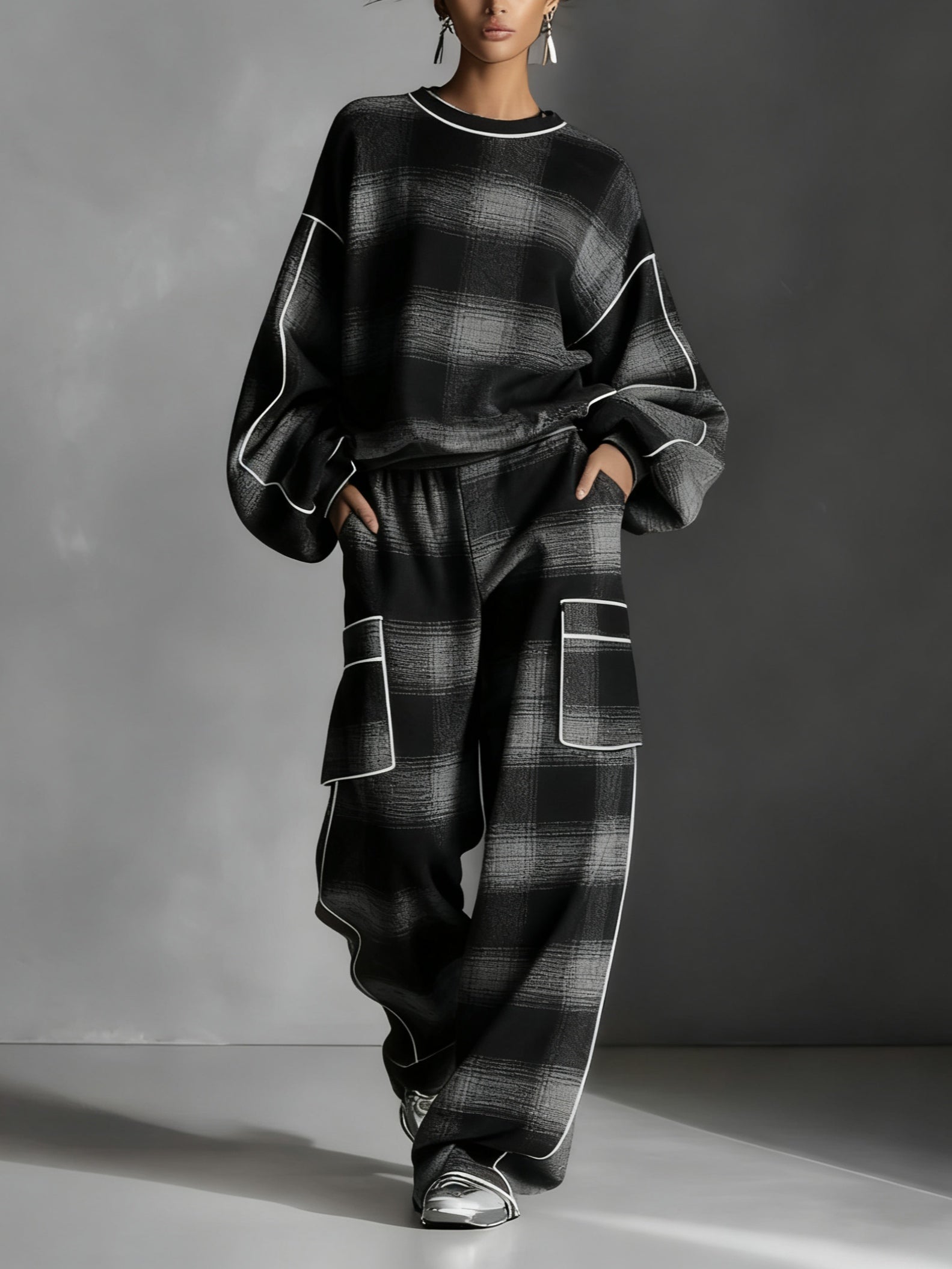 Black & Grey Plaid Sweatshirt & Casual Pants Set