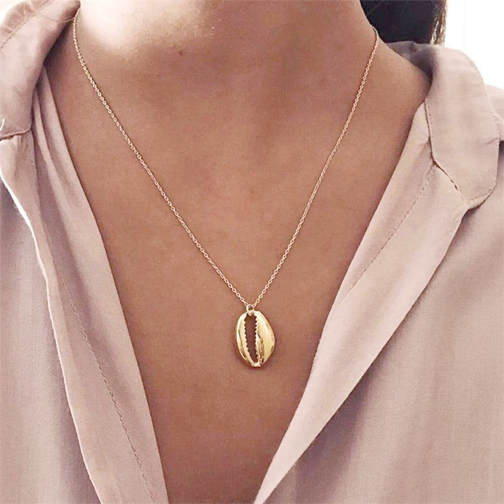Women's Beach Shell Gold-plated Pendant Conch Necklace