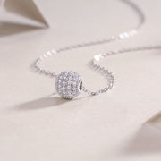 Meet At This Moment - A Fashionable And Luxurious Diamond Jewelry Pendant Set With Moissanite S925 Sterling Silver And Platinum Plating