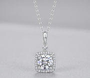 Innocent Mary Luxury Fashion Diamond Pendant Necklace Set With Mosan Diamond Silver Ornaments