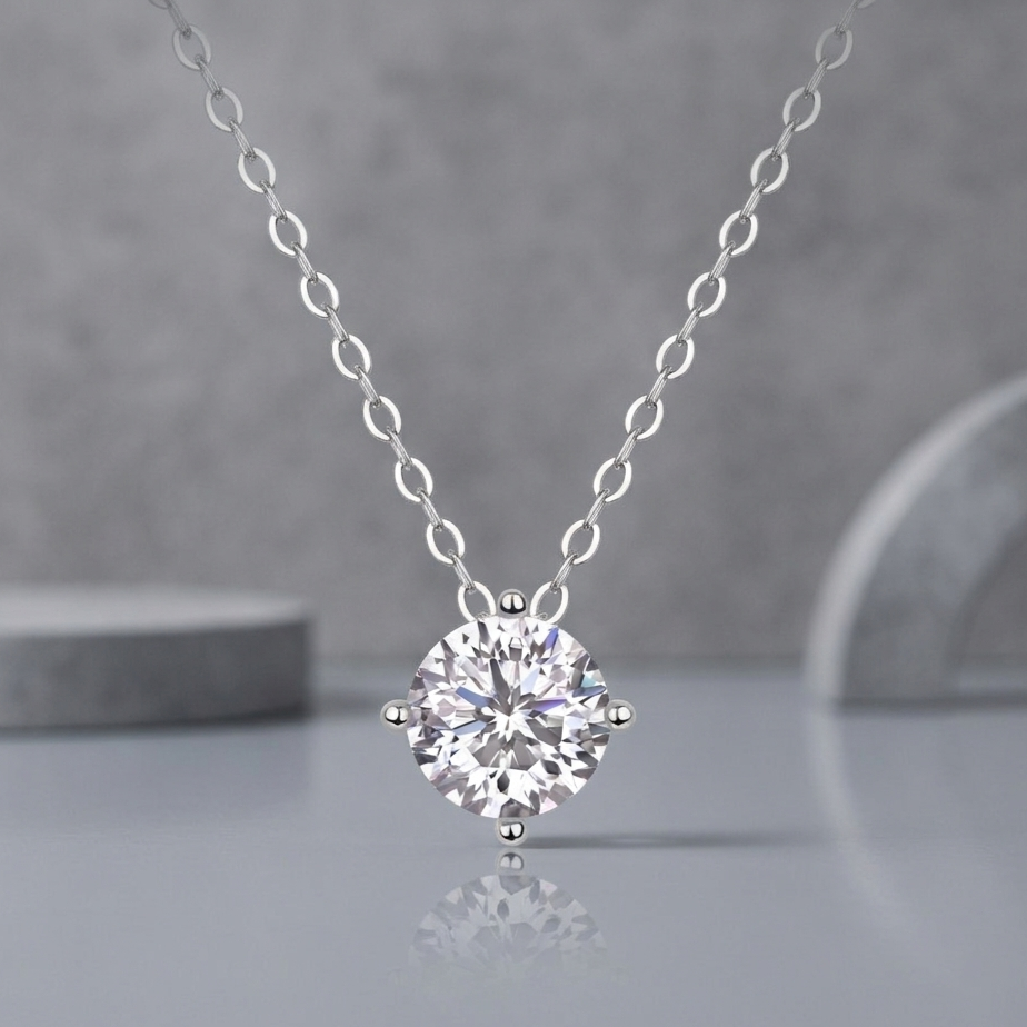 True Heart - A Fashionable And Luxurious Diamond Jewelry Pendant Set With 1-carat Moissan Diamond S925 Sterling Silver