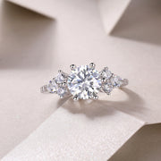 Luxury Fashion Diamond Ring Moissanite Silver Ring