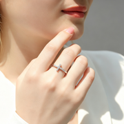 Holy Light Cross - A Fashionable And Luxurious Jewelry Piece Set With Moissanite S925 Sterling Silver And Platinum-plated Diamond