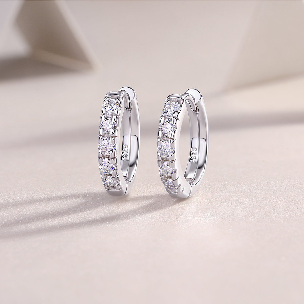 Summer Iced Tea - Fashionable And Luxurious Diamond Jewelry Set With Moissanite S925 Sterling Silver And Platinum-plated Stud Earrings