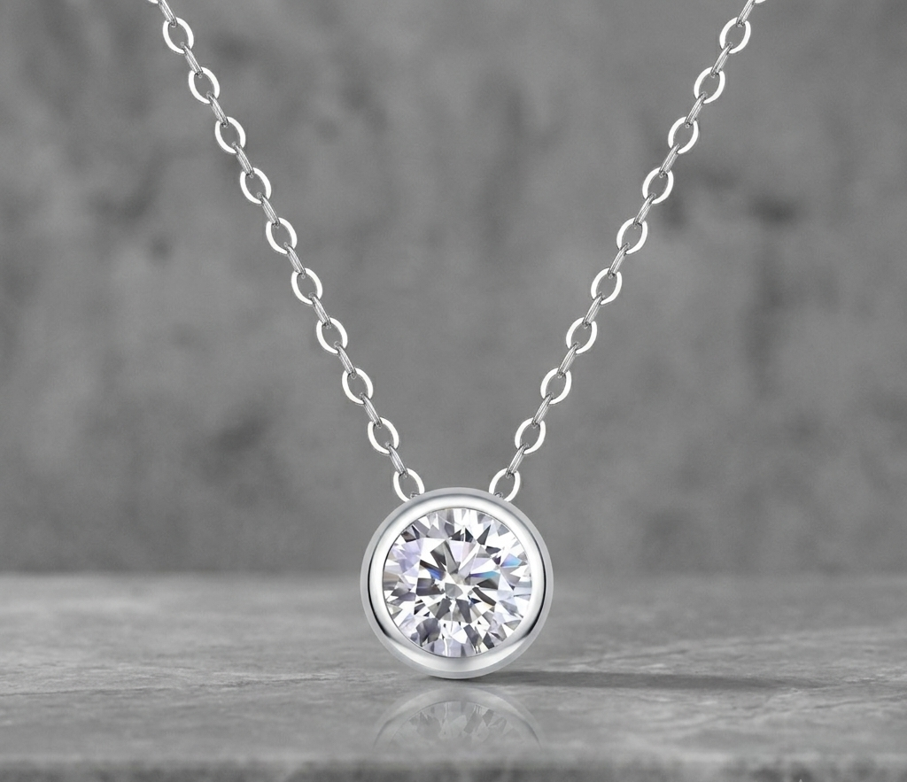 Purity - A Fashionable And Luxurious Diamond Jewelry Pendant Set With 1-carat Moissan Diamond S925 Sterling Silver