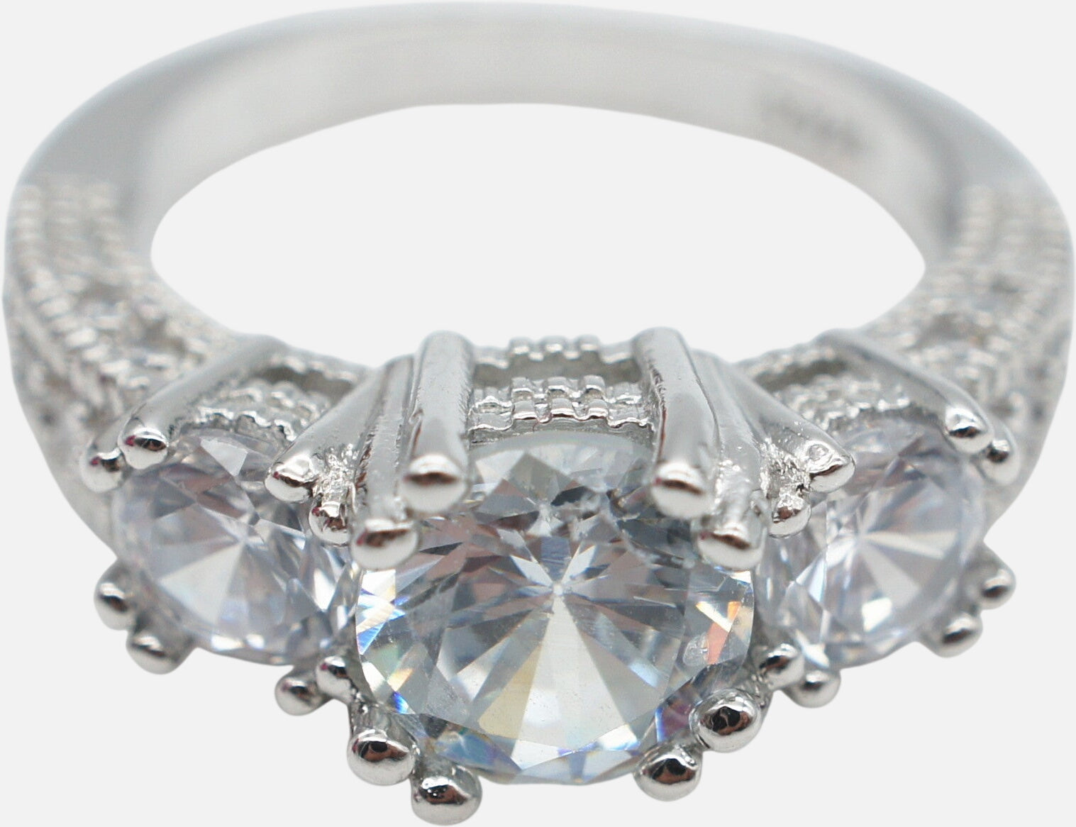 European and American ring engagement ring inlaid zircon ring jewelry