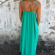 Carolina - Elegant Sleeveless Dress
